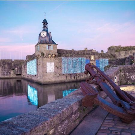 Yvana Au Coeur De La Ville Close Concarneau Exterior foto